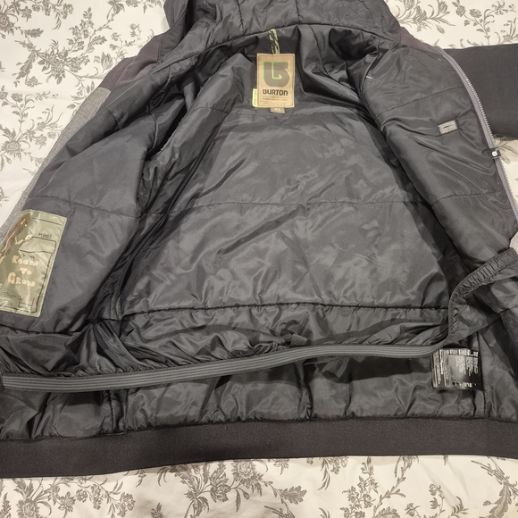 Burton dryride Ski Jacket. Size Youth XL Nice Condition - Picture 6 of 14